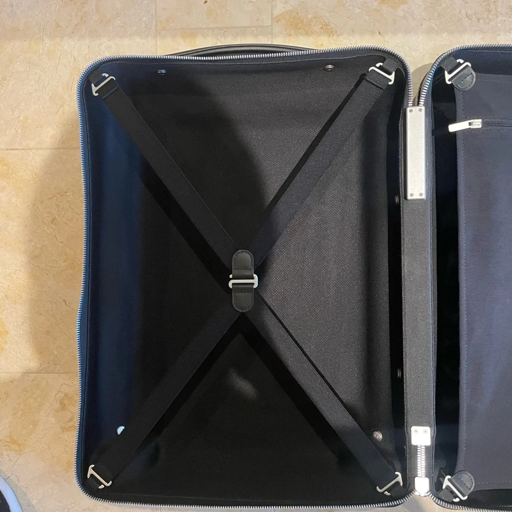 Louis Vuitton Horizon 55 - Picture 6 of 10